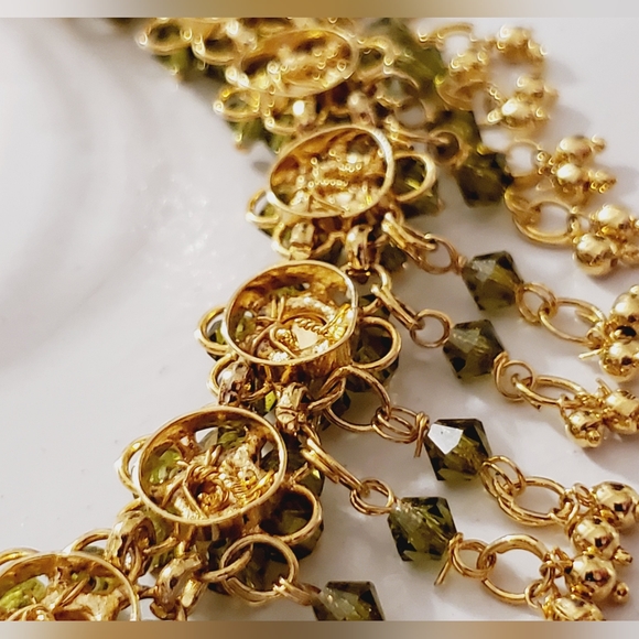 Vintage Asian peridot crystal flower adjustable silk tassel necklace flower 60's - Picture 11 of 16